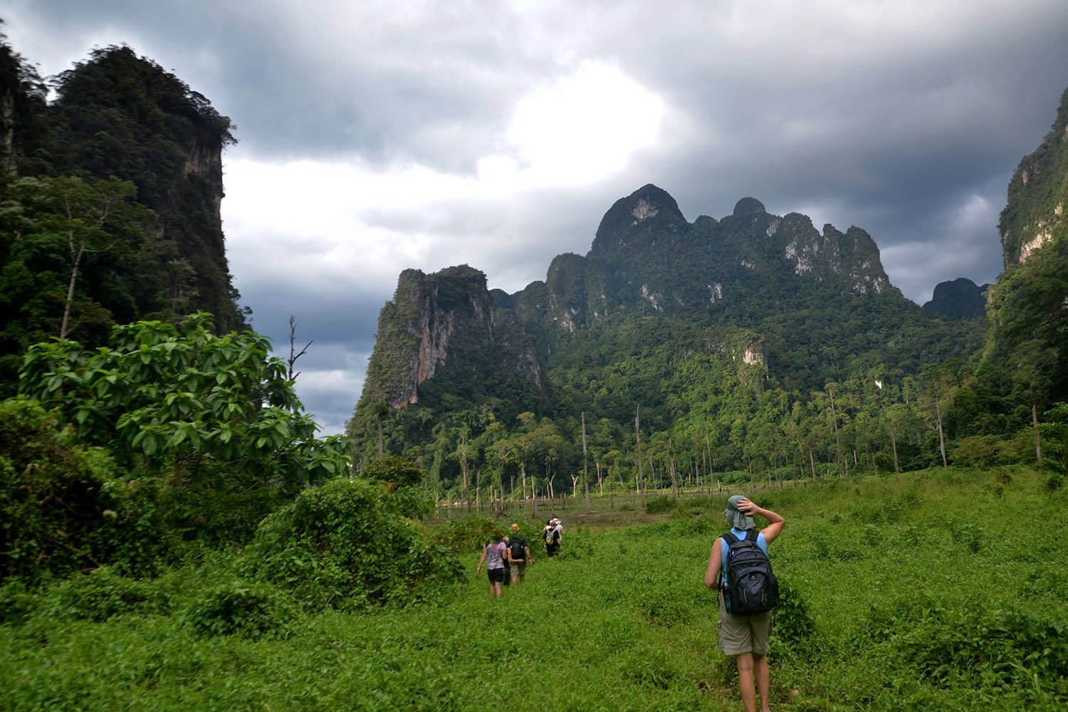 Hiking through the jungles of Khao Sok