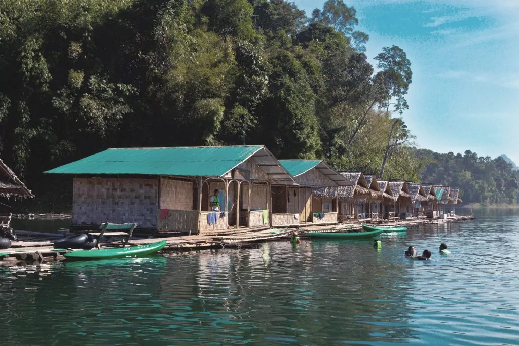 Overnight Lake Tour Cheow Lan Khao Sok